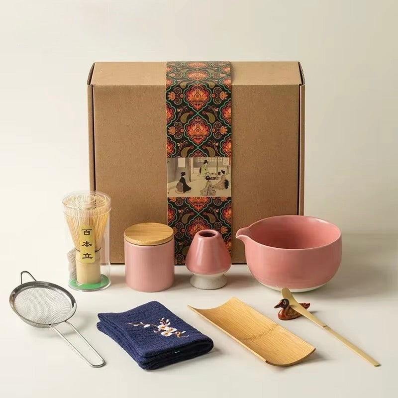 Hochwertiges Matcha Set inklusive traditioneller Matcha-Schale (Chawan), Bambusbesen (Chasen), Matcha-Löffel (Chashaku) und Sieb für Matcha-Tee. Perfekt für die japanische Teezeremonie oder täglichen Genuss von grünem Matcha-Pulver. Ideal für Matcha-Liebhaber, Zen-Entspannung und gesunden Lifestyle. Bio Matcha, vegan, antioxidantienreich. Stilvolles Tee-Zubehör für eine perfekte Matcha-Zubereitung zu Hause.